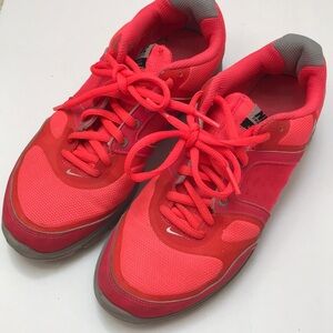 Nike training  free xt motion fit sz 7